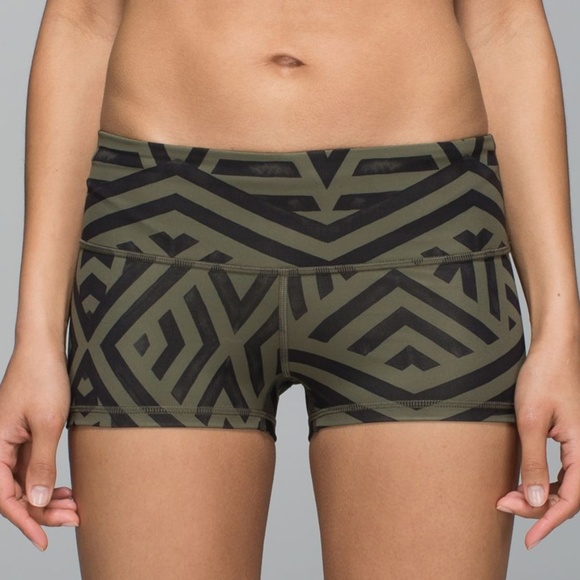 lululemon athletica Pants - Lululemon Boogie Shorts Full On Luxtreme Fatigue 4